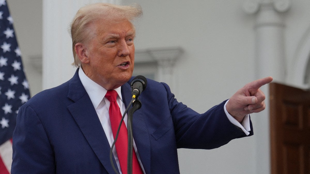 ABD Başkan Adayı Trump, Demokrat rakibi Harris’i hedef aldı