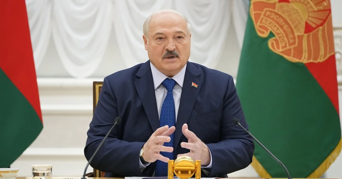 Belarus Cumhurbaşkanı Lukaşenko: Sınırlarımıza girilmezse nükleer silah kullanmayacağız