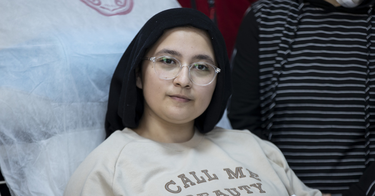 Enkazdan 248’inci saatte kurtarılan Aleyna, hastanesinde tedavi gördüğü üniversiteyi kazandı