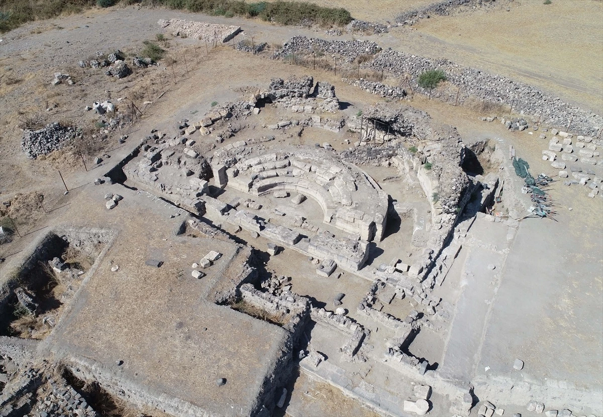 Epiphaneia Antik Kenti’ndeki Meclis Binası Turizme Kazandırılacak