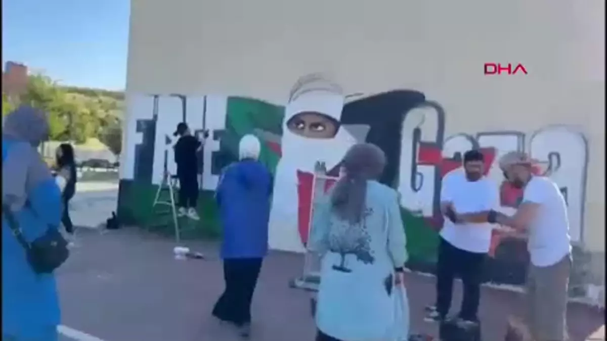 Mardin Artuklu Üniversitesi öğrencileri Gazze dramını grafiti sanatıyla duvarlara çizdi