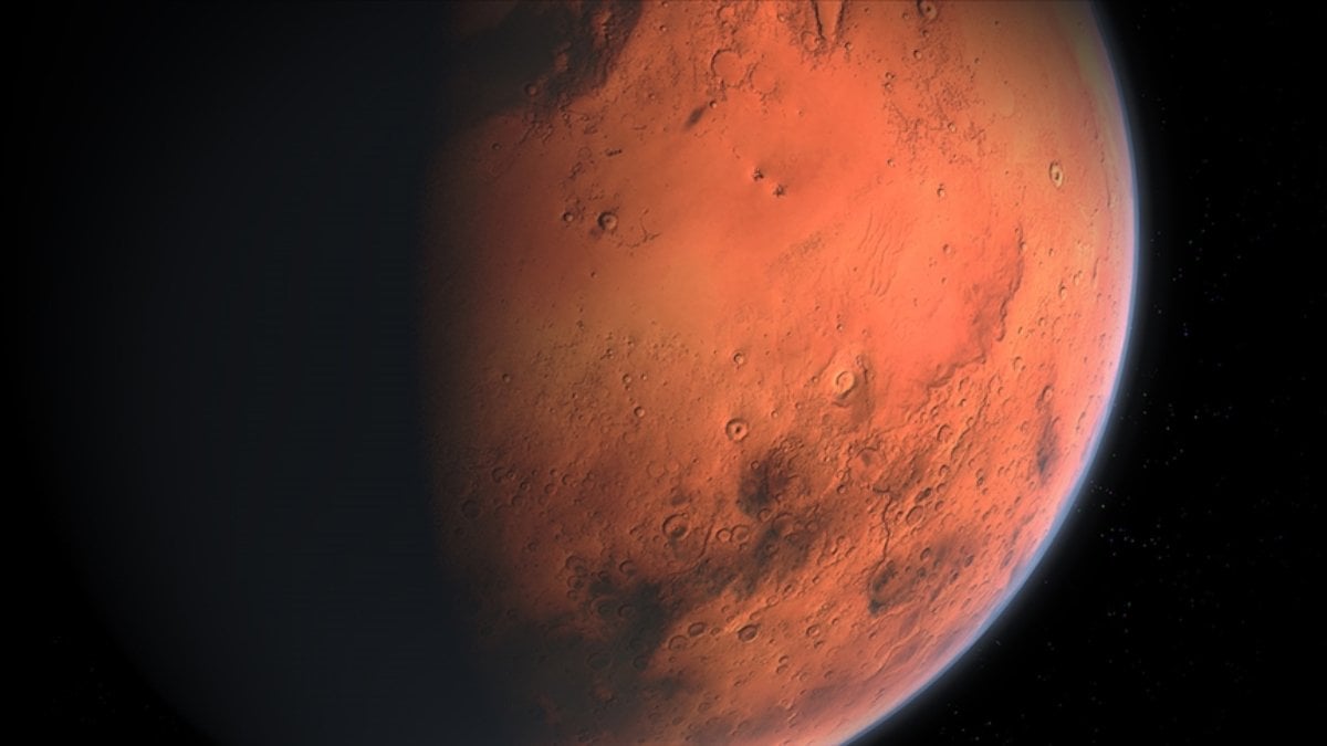 Mars’taki kayalıkların içinde sıvı su rezervuarı bulundu