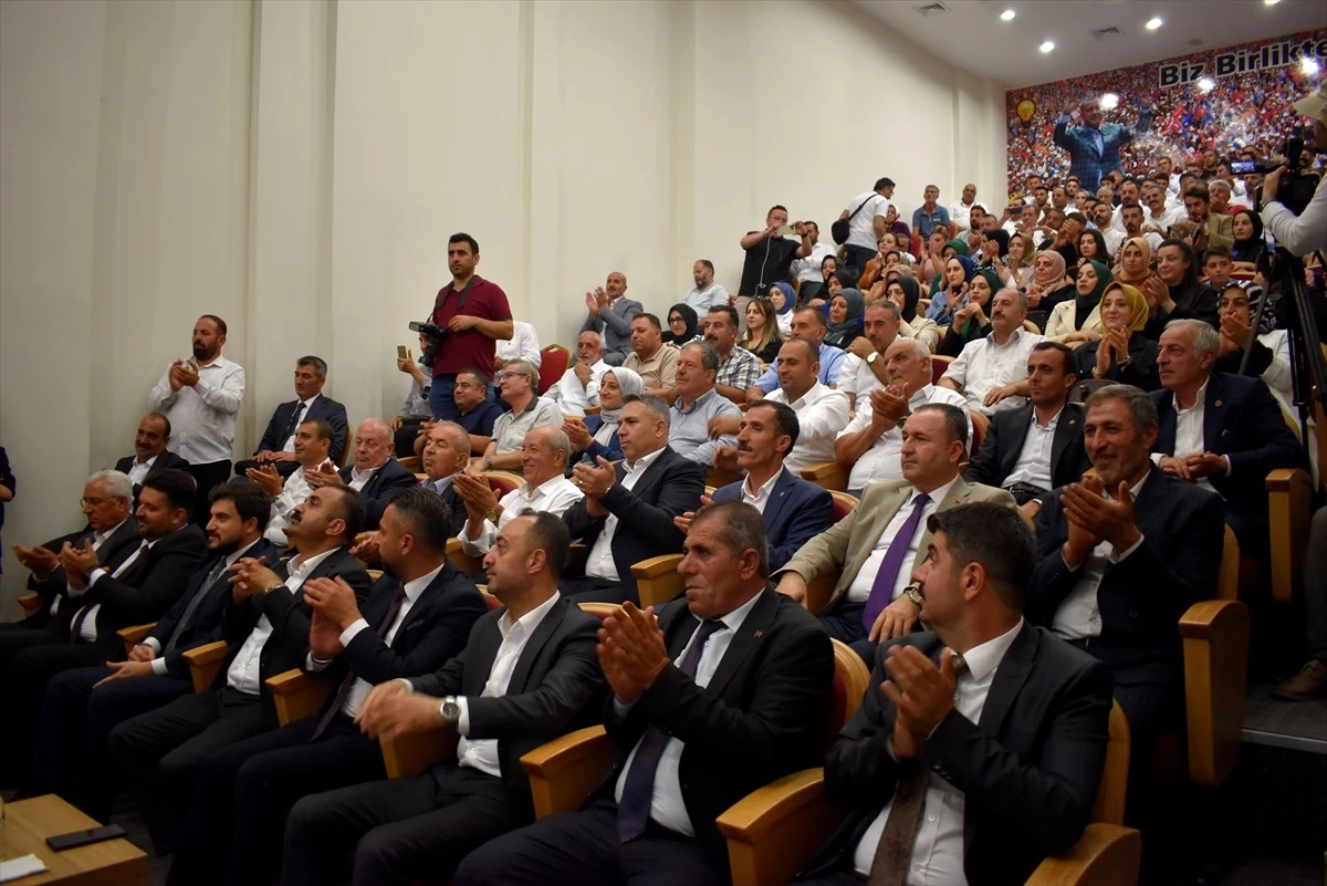 Ulaştırma ve Altyapı Bakanı Abdulkadir Uraloğlu Bitlis’e destek sözü verdi