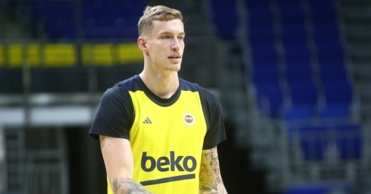 Fenerbahçe Beko, Luka Samanic ile yollarını ayırdı