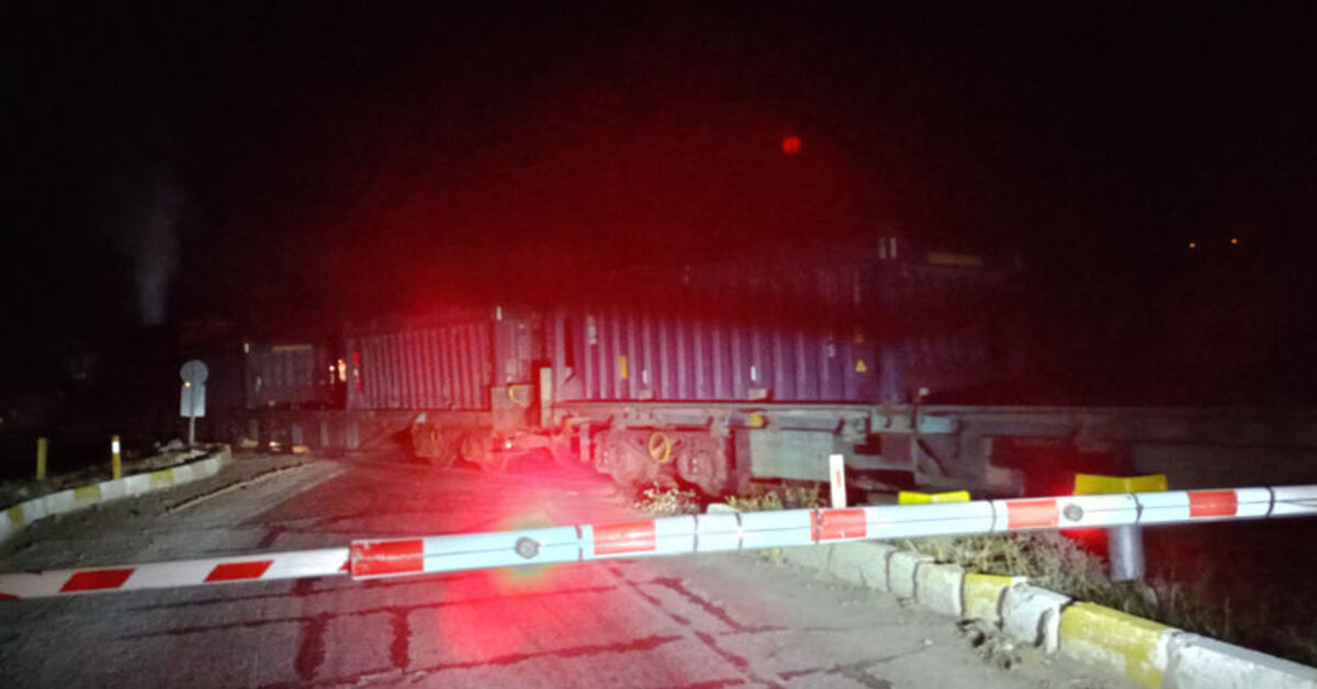 Yük treni arıza yaptı