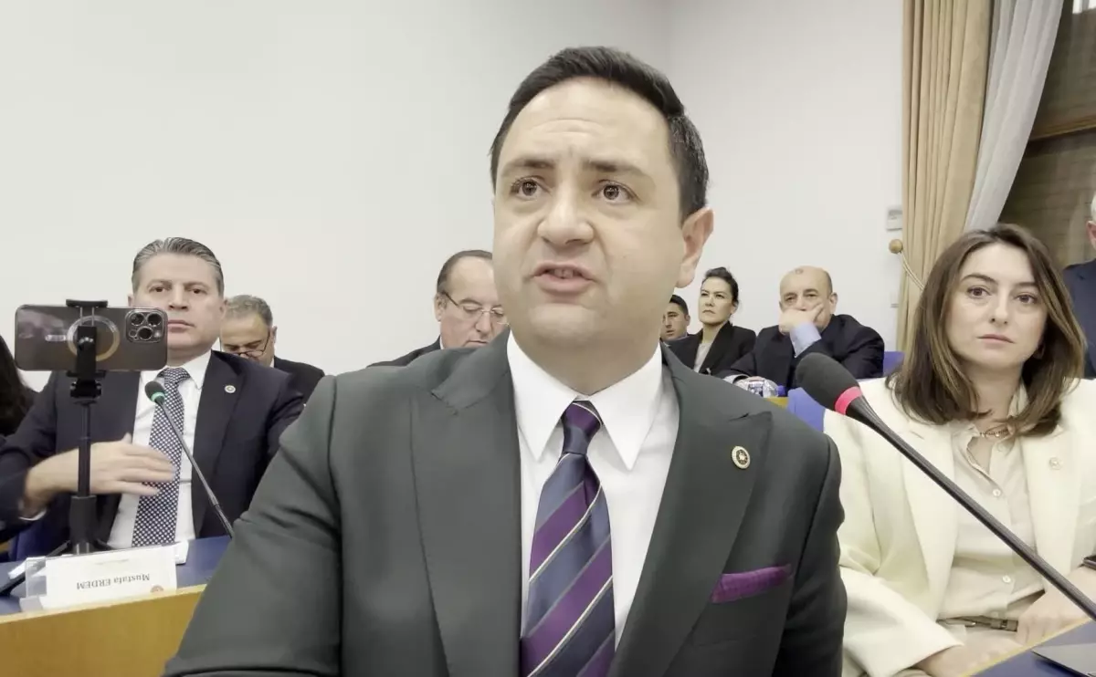 CHP’li Akdoğan: Sağlık Bakanı ve Ekibinin İstifası Gerekli